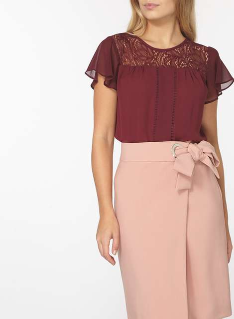 **Billie & Blossom Mulberry Lace Insert Top